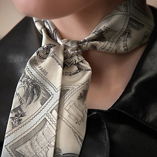 HERMES ツイリー Le Philateliste du Faubourg Twilly 直営店 Le Philateliste du Faubourg Twilly | Hermès USA